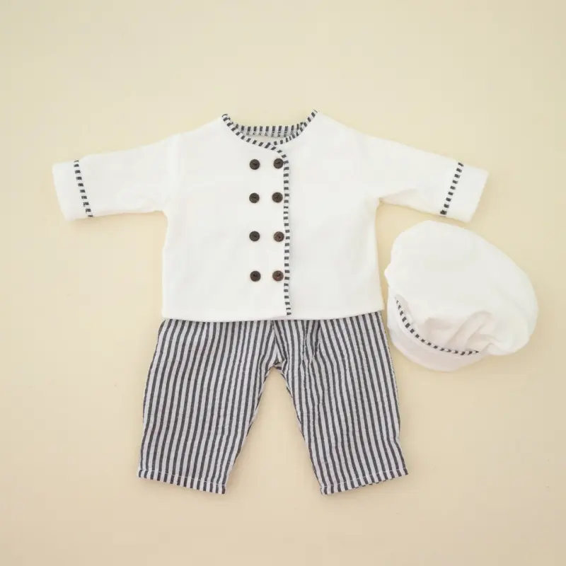 Baby Chef with Bread Decor Set - Newborn Photography Costume - Image 4